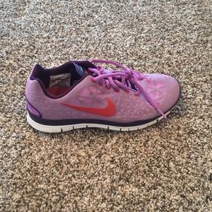Women’s Nike shoes